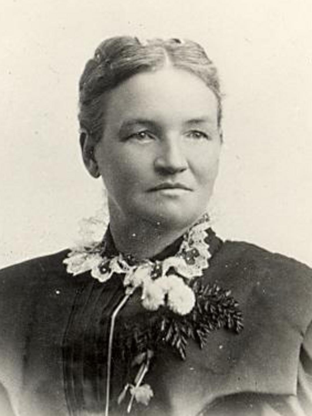 Emma Geneva Bentley (1847 - 1922) Profile